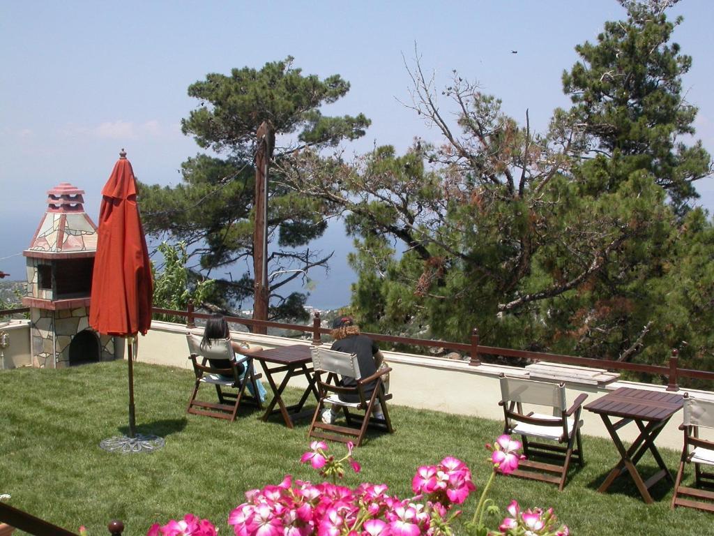 Smaragdi Luxury Apartments Skala Sotiros Exterior foto